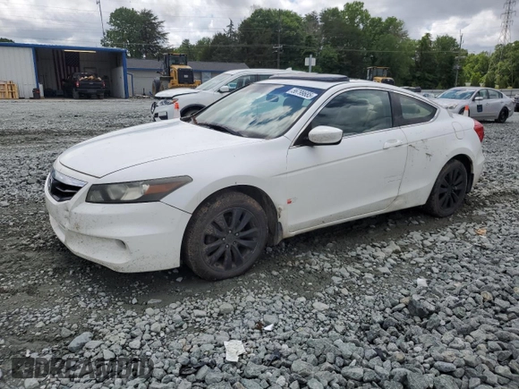 2012 Honda Accord EX z VIN 1HGCS1B70CA022135, wystawiony jako Copart lot #56799685 z przebiegiem 261 083 mil mil oraz Czysty tytuł • Clean title. Historia ofert i sprzedaży dostępna na DreamBid. Obrazek 1.