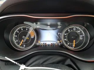 2020 Jeep Cherokee Limited z VIN 1C4PJLDX2LD521674, wystawiony jako Copart lot #74903084 z przebiegiem 28 054 mil mil oraz Nie do naprawy • Non repairable. Historia ofert i sprzedaży dostępna na DreamBid. Obrazek 9.