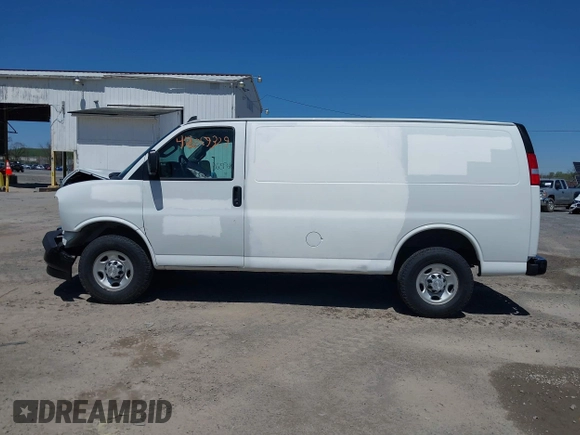 2019 Chevrolet Express Cargo with VIN 1GCWGAFP6K1369099, listed as a IAAI auction lot 42069329 with 74,624 mi miles. Bid and sale history available at carsss.com. Image 15.