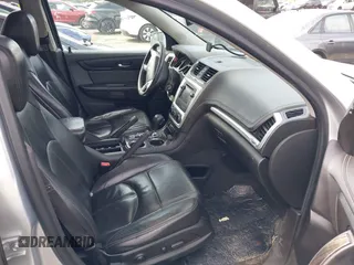 2014 GMC Acadia SLT with VIN 1GKKVRKD5EJ137875, listed as a IAAI auction lot 41812859 with 220,986 mi miles. Bid and sale history available at carsss.com. Image 5.