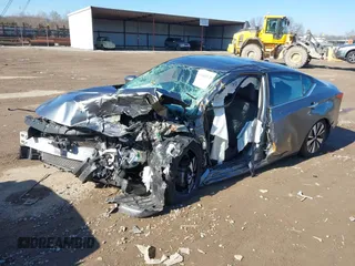 2019 Nissan Altima SV z VIN 1N4BL4DV3KC134117, wystawiony jako IAAI lot #41442828 z przebiegiem Nie podano mil oraz . Historia ofert i sprzedaży dostępna na DreamBid. Obrazek 6.