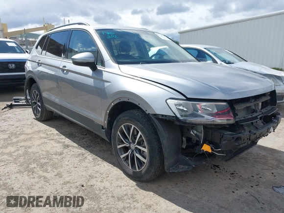 2021 Volkswagen Tiguan S with VIN 3VV1B7AX1MM070775, listed as a IAAI auction lot 41788112 with 22,107 mi miles and . Bid and sale history available at DreamBid. Image 1.