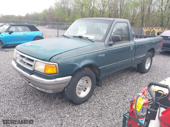 1995 Ford Ranger XLT with VIN 1FTCR10X9STA67218, listed as a IAAI auction lot 41952953 with 230,733 mi miles. Bid and sale history available at carsss.com. Image 2.