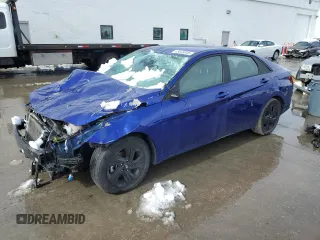 2023 Hyundai Elantra Blue z VIN KMHLM4AJ3PU044685, wystawiony jako Copart lot #45649845 z przebiegiem Nie podano mil oraz Szkoda całkowita • Salvage title. Historia ofert i sprzedaży dostępna na DreamBid. Obrazek 1.