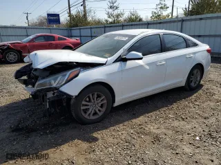 2015 Hyundai Sonata 2.4L SE with VIN 5NPE24AF4FH023190, listed as a Copart auction lot 48630075 with 60,884 mi miles and Salvage Title. Bid and sale history available at carsss.com. Image 1.