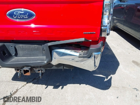 2017 Ford F-250 XLT with VIN 1FTBF2B66HED16070, listed as a IAAI auction lot 42259695 with 105,066 mi miles and . Bid and sale history available at DreamBid. Image 18.