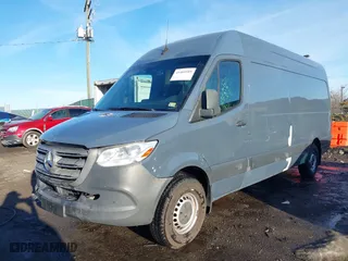 2019 Mercedes-Benz Sprinter Cargo Van with VIN WD4PF1CD8KT006959, listed as a IAAI auction lot 41405589 with 127,124 mi miles. Bid and sale history available at carsss.com. Image 18.