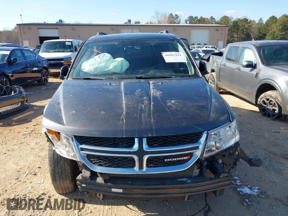 2018 Dodge Journey SE with VIN 3C4PDCABXJT183318, listed as a IAAI auction lot 40985444 with 164,051 mi miles. Bid and sale history available at carsss.com. Image 13.