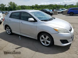 2009 Toyota Matrix S with VIN 2T1LE40E29C011134, listed as a Copart auction lot 64360705 with 145,782 mi miles and Clean title. Bid and sale history available at DreamBid. Image 4.