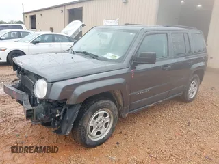 2017 Jeep Patriot Sport with VIN 1C4NJPBA0HD157503, listed as a IAAI auction lot 41957969 with 107,616 mi miles. Bid and sale history available at carsss.com. Image 17.