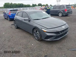 2024 Hyundai Elantra SEL with VIN KMHLS4DG7RU822284, listed as a IAAI auction lot 42181663 with 25,345 mi miles and . Bid and sale history available at DreamBid. Image 1.