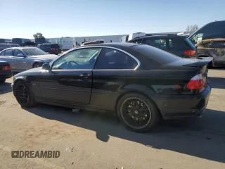 2001 BMW 3 Series 330Ci with VIN WBABN534X1JU33100, listed as a Copart auction lot 42536905 with 158,792 mi miles and Clean Title. Bid and sale history available at carsss.com. Image 2.