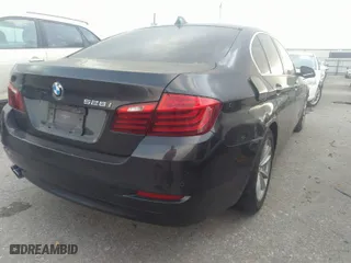 2015 BMW 5 Series 528i with VIN WBA5A5C55FD519258, listed as a IAAI auction lot 41951862 with 123,822 mi miles. Bid and sale history available at carsss.com. Image 4.