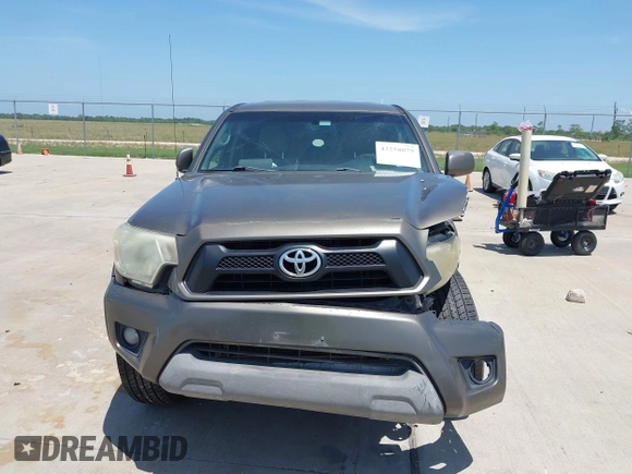 2010 Toyota Tacoma PreRunner with VIN 3TMKU4HN8AM025666, listed as a IAAI auction lot 42258079 with 279,119 mi miles and . Bid and sale history available at DreamBid. Image 12.