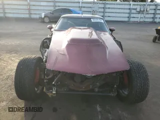 1980 Chevrolet Corvette z VIN 1Z878AS408894, wystawiony jako Copart lot #86595784 z przebiegiem 151 748 mil mil oraz Szkoda całkowita • Salvage title. Historia ofert i sprzedaży dostępna na DreamBid. Obrazek 5.
