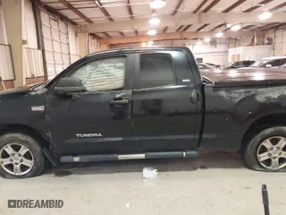 2007 Toyota Tundra SR5 with VIN 5TFBV54107X007994, listed as a IAAI auction lot 41581644 with 236,267 mi miles. Bid and sale history available at carsss.com. Image 14.