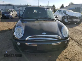 2006 MINI Convertible with VIN WMWRF33576TG15523, listed as a Copart auction lot 54199155 with 60,512 mi miles and Clean Title. Bid and sale history available at DreamBid. Image 5.