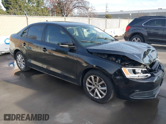 2012 Volkswagen Jetta Sedan SE w/Convenience PZEV with VIN 3VWDP7AJ3CM322336, listed as a IAAI auction lot 41572929 with 176,086 mi miles. Bid and sale history available at carsss.com. Image 1.