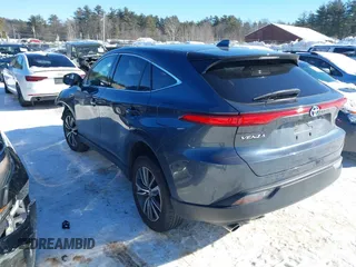 2021 Toyota Venza LE with VIN JTEAAAAH4MJ017634, listed as a IAAI auction lot 41610968 with 66,647 mi miles and . Bid and sale history available at carsss.com. Image 3.
