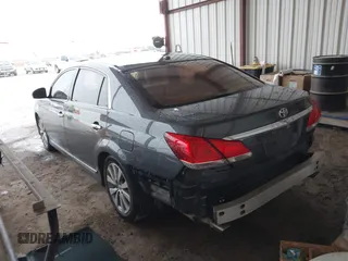 2011 Toyota Avalon with VIN 4T1BK3DB7BU375519, listed as a IAAI auction lot 42103462 with 189,472 mi miles and . Bid and sale history available at carsss.com. Image 3.