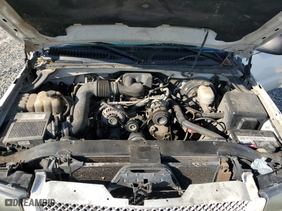 2007 Chevrolet Silverado 1500 Classic Work Truck with VIN 1GCEC14XX7Z187585, listed as a Copart auction lot 74381184 with 147,657 mi miles and Salvage Title. Bid and sale history available at carsss.com. Image 11.