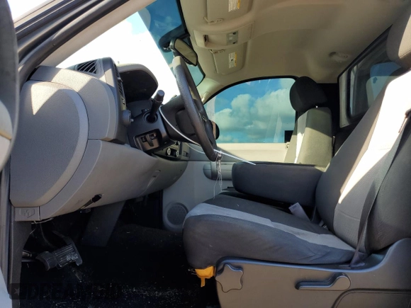 2009 Chevrolet Silverado 1500 Work Truck with VIN 1GCEC14C29Z161868, listed as a Copart auction lot 43177155 with 86,143 mi miles and Salvage Title. Bid and sale history available at DreamBid. Image 7.