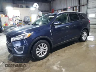 2016 Kia Sorento LX with VIN 5XYPG4A32GG165630, listed as a Copart auction lot 51826715 with 177,196 mi miles and Clean Title. Bid and sale history available at carsss.com. Image 1.