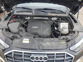 2021 Audi Q5 Premium with VIN WA1AAAFY4M2115693, listed as a IAAI auction lot 41585243 with 67,049 mi miles. Bid and sale history available at carsss.com. Image 10.