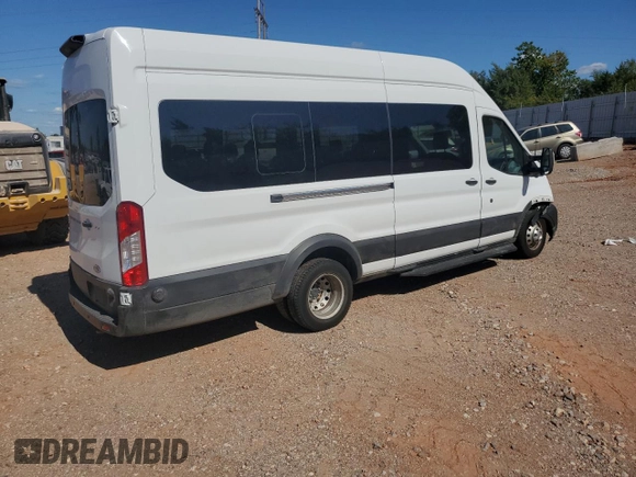 2019 Ford Transit Passenger XL with VIN 1FBVU4XMXKKB26565, listed as a Copart auction lot 70501504 with 82,291 mi miles and Salvage Title. Bid and sale history available at DreamBid. Image 3.