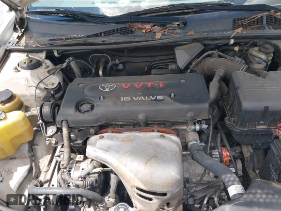 2004 Toyota Camry LE with VIN JTDBE32KX40279599, listed as a IAAI auction lot 42202160 with 288,879 mi miles and . Bid and sale history available at carsss.com. Image 10.