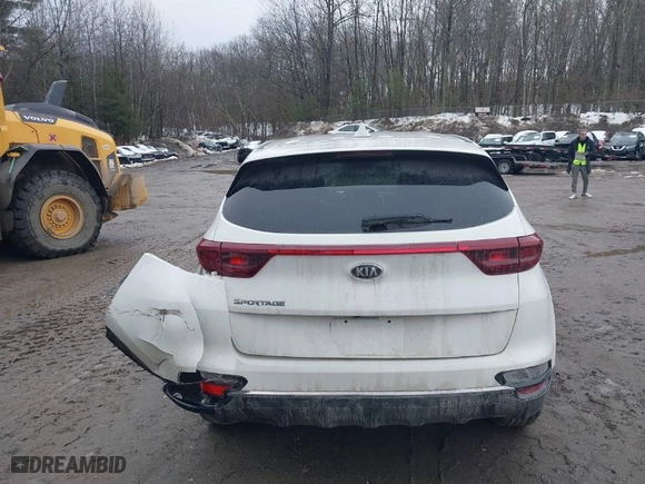 2020 Kia Sportage LX with VIN KNDPMCAC5L7822950, listed as a IAAI auction lot 41737722 with 78,859 mi miles. Bid and sale history available at carsss.com. Image 16.