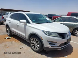 2016 Lincoln MKC Select z VIN 5LMCJ2C92GUJ08650, wystawiony jako IAAI lot #42268605 z przebiegiem 88 328 mil mil oraz . Historia ofert i sprzedaży dostępna na DreamBid. Obrazek 1.