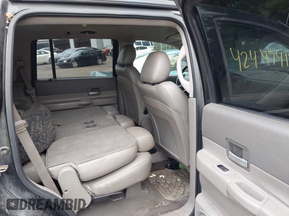 2007 Dodge Durango SLT with VIN 1D8HD48PX7F508243, listed as a IAAI auction lot 42447412 with 195,980 mi miles and . Bid and sale history available at DreamBid. Image 8.