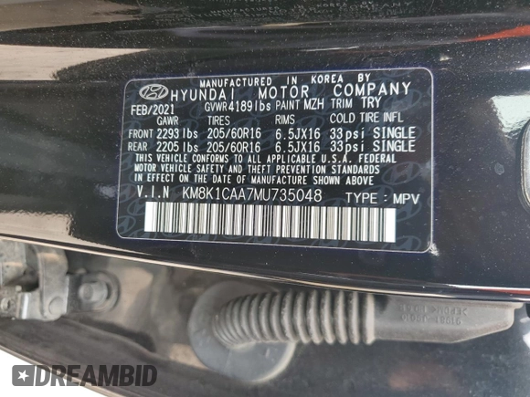 2021 Hyundai Kona SE z VIN KM8K1CAA7MU735048, wystawiony jako Copart lot #58576795 z przebiegiem 65 857 mil mil oraz Czysty tytuł • Clean title. Historia ofert i sprzedaży dostępna na DreamBid. Obrazek 13.