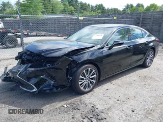 2019 Lexus ES 350 with VIN 58ABZ1B16KU042893, listed as a IAAI auction lot 42288578 with 13,765 mi miles and . Bid and sale history available at DreamBid. Image 17.