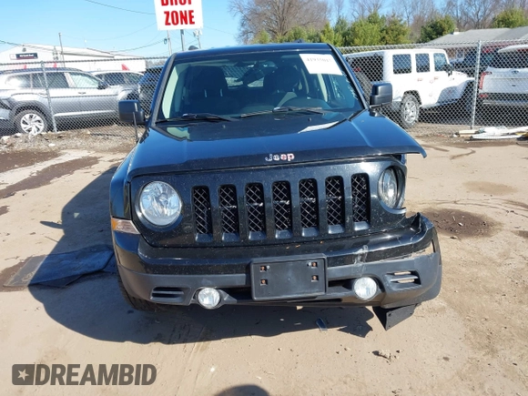 2015 Jeep Patriot Sport with VIN 1C4NJPBB8FD399932, listed as a IAAI auction lot 41935017 with 92,379 mi miles. Bid and sale history available at carsss.com. Image 12.