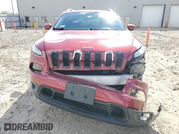 2017 Jeep Cherokee Latitude with VIN 1C4PJMCS7HW525503, listed as a Copart auction lot 58269015 with 110,455 mi miles and Salvage title. Bid and sale history available at DreamBid. Image 5.