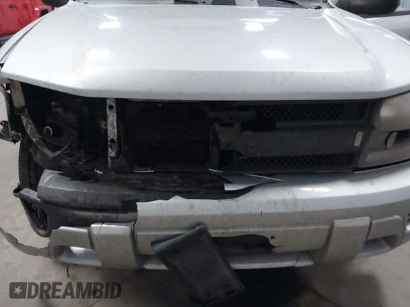 2007 Chevrolet TrailBlazer LS with VIN 1GNDT13S272125034, listed as a IAAI auction lot 41478515 with 215,462 mi miles and . Bid and sale history available at DreamBid. Image 12.