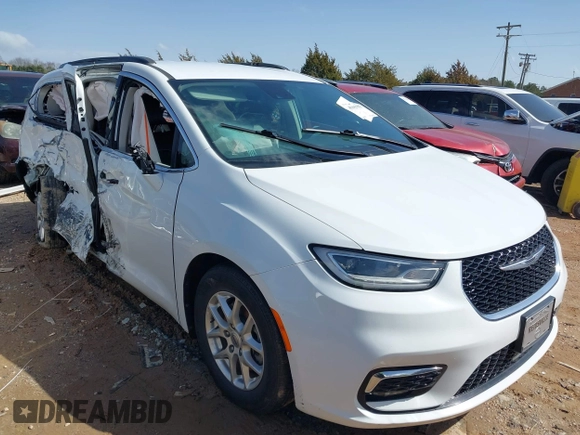 2022 Chrysler Pacifica Touring L with VIN 2C4RC1BGXNR132615, listed as a IAAI auction lot 41643983 with 45,717 mi miles and . Bid and sale history available at DreamBid. Image 1.