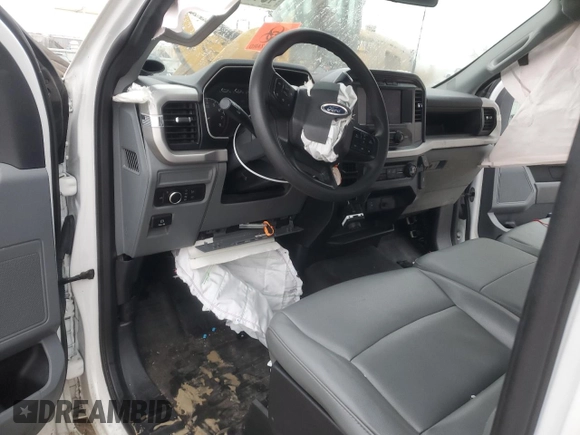 2022 Ford F-150 XL with VIN 1FTMF1CB7NKD02111, listed as a Copart auction lot 43138735 with 58,841 mi miles and Salvage Title. Bid and sale history available at carsss.com. Image 8.