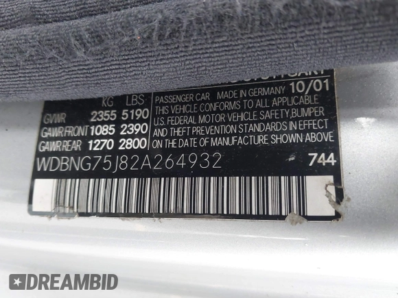2002 Mercedes-Benz S-Class 5.0L with VIN WDBNG75J82A264932, listed as a IAAI auction lot 41388088 with 195,747 mi miles. Bid and sale history available at carsss.com. Image 9.