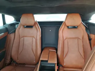2019 Lamborghini Urus z VIN ZPBUA1ZL3KLA05964, wystawiony jako Copart lot #43809525 z przebiegiem 28 338 mil mil oraz Szkody całkowita. Historia ofert i sprzedaży dostępna na DreamBid. Obrazek 10.