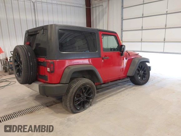 2008 Jeep Wrangler X z VIN 1J4FA24198L536584, wystawiony jako IAAI lot #42296536 z przebiegiem 74 599 mil mil oraz . Historia ofert i sprzedaży dostępna na DreamBid. Obrazek 4.