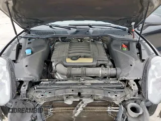 2016 Porsche Cayenne z VIN WP1AA2A26GKA13863, wystawiony jako Copart lot #55081365 z przebiegiem 178 612 mil mil oraz Szkoda całkowita • Salvage title. Historia ofert i sprzedaży dostępna na DreamBid. Obrazek 12.