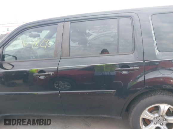 2013 Honda Pilot EX-L with VIN 5FNYF4H77DB047995, listed as a IAAI auction lot 41648290 with 154,926 mi miles and . Bid and sale history available at DreamBid. Image 14.