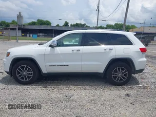 2017 Jeep Grand Cherokee Limited z VIN 1C4RJEBG4HC736087, wystawiony jako IAAI lot #42491605 z przebiegiem 150 465 mil mil oraz . Historia ofert i sprzedaży dostępna na DreamBid. Obrazek 14.