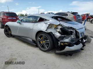 2022 Ferrari Roma z VIN ZFF98RNA1N0279070, wystawiony jako Copart lot #61832983 z przebiegiem Nie podano mil oraz Szkody całkowita. Historia ofert i sprzedaży dostępna na DreamBid. Obrazek 2.
