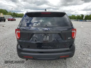 2019 Ford Police Interceptor Utility z VIN 1FM5K8AR0KGB44522, wystawiony jako Copart lot #58401635 z przebiegiem Nie podano mil oraz Tytuł czysty. Historia ofert i sprzedaży dostępna na DreamBid. Obrazek 6.