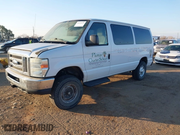 2013 Ford Econoline Passenger XL z VIN 1FMNE1BW1DDA34392, wystawiony jako IAAI lot #41420532 z przebiegiem 65 743 mil mil oraz . Historia ofert i sprzedaży dostępna na DreamBid. Obrazek 2.