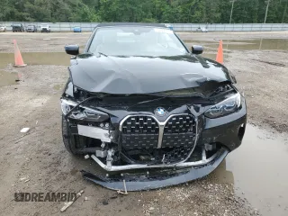 2023 BMW 4 Series 430i z VIN WBA23AT03PCL59608, wystawiony jako Copart lot #54354705 z przebiegiem Nie podano mil oraz Szkoda całkowita • Salvage title. Historia ofert i sprzedaży dostępna na DreamBid. Obrazek 5.